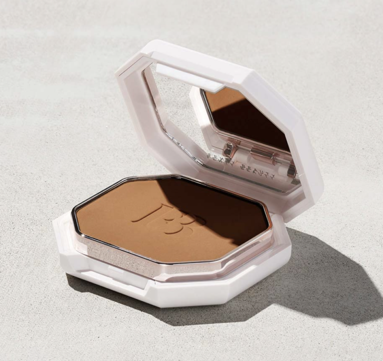 FENTY BEAUTY Pro Filt'R Soft Matte Powder Foundation